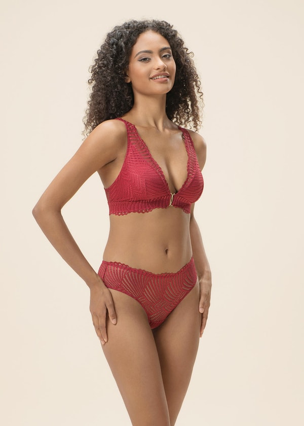 UCA Lingerie MILANO Back-Closure Red Lace Triangle Bralette Review