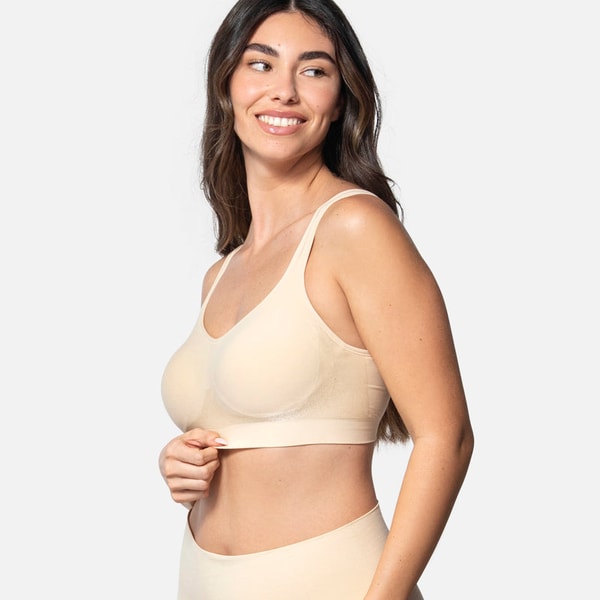 Underoutfit 459 The Comfort Shaping Bra with Adjustable Straps Review