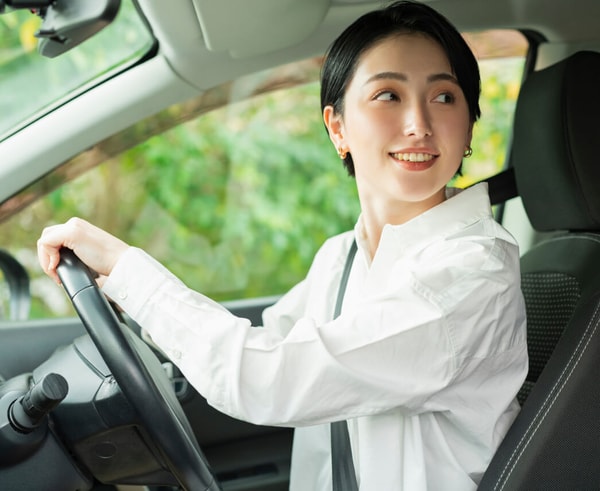UQEY 無人レンタカーサービス レビュー