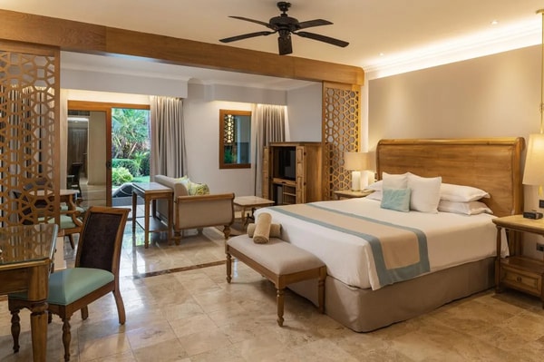 Valentin Imperial Riviera Maya Golden Swim-Up Junior Suite King Size Reviews