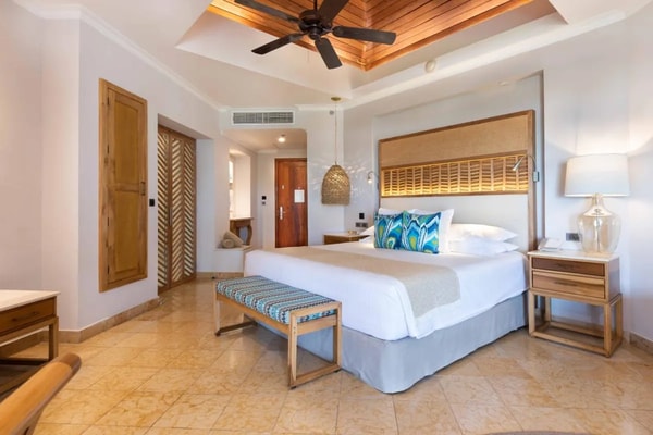 Valentin Imperial Riviera Maya Emerald Junior Suite Reviews