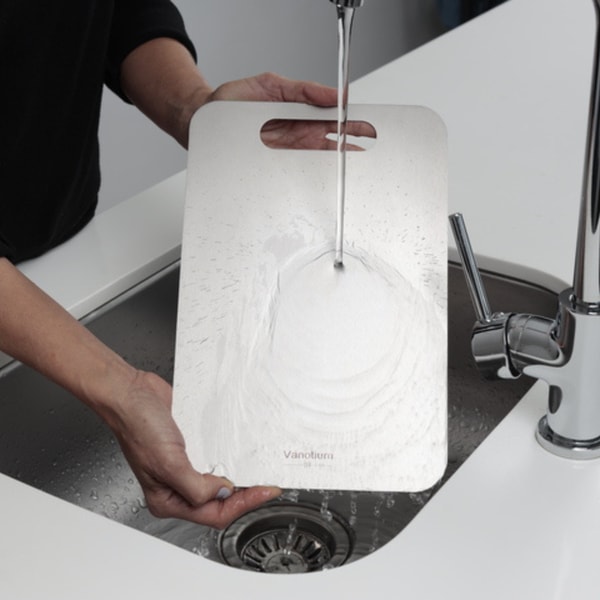 Vanotium 100% Pure Titanium Cutting Board Review