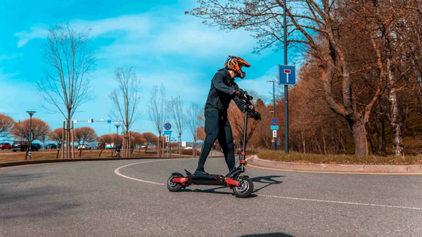 Varla Scooter Review