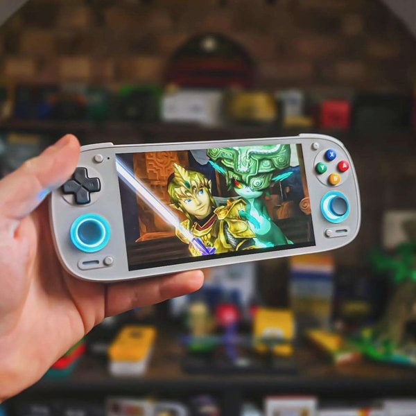 VG Corner Retroid Pocket G2 Review