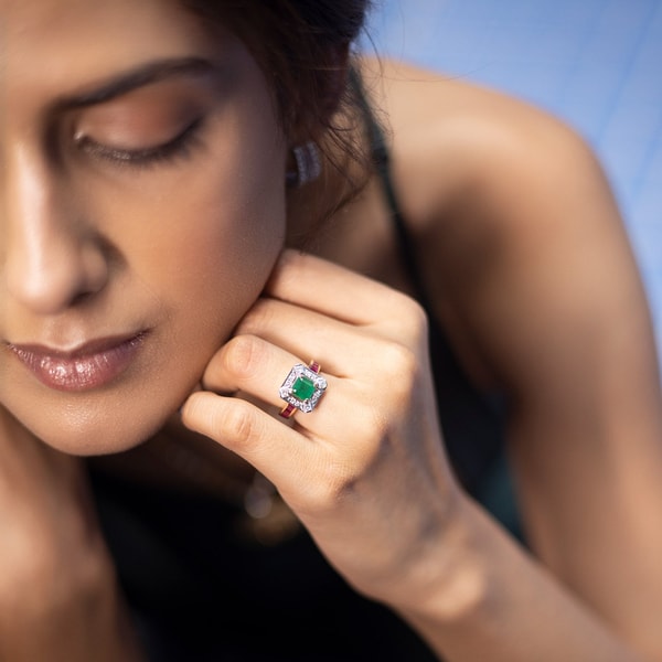 Vibe With Moi Nizam Emerald Ring Review