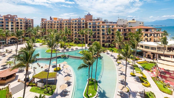 About Villa del Palmar Flamingos