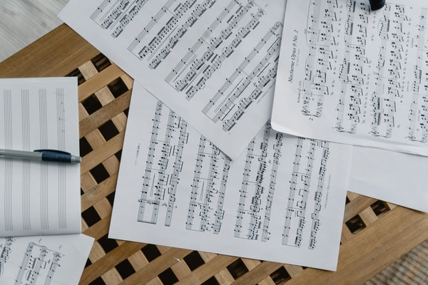 Virtual Sheet Music Review