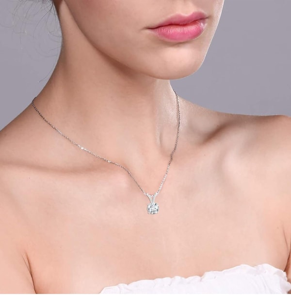 Voss+Agin 1.00 CTW Diamond Pendant Review