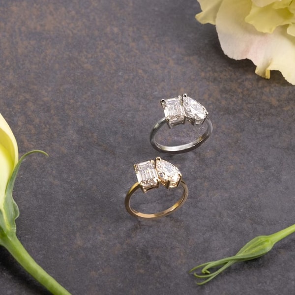 Vrai The Toi et Moi Engagement Ring Review