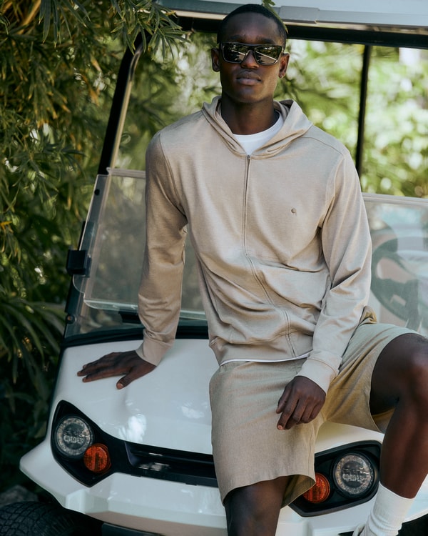 Vuori Clothing Review