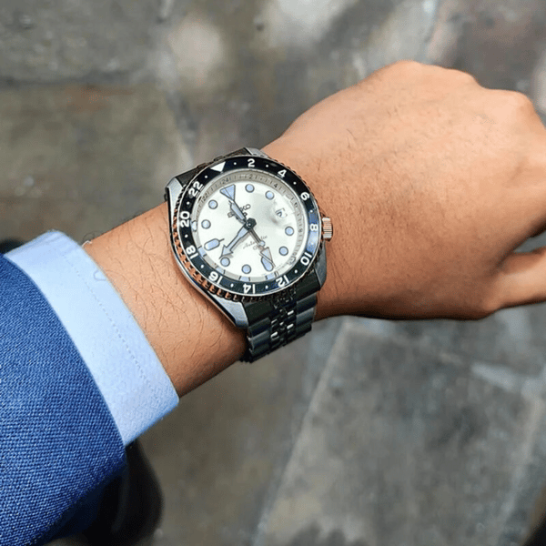 Watches Of USA Seiko 5 Sports SSK046K1 Review