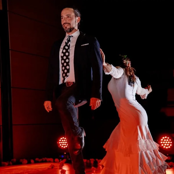 We call it Flamenco Review