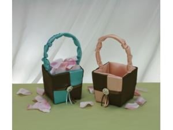 Wedding and party mall Ivy Lane Design Blu Crystal Brooch Flower Basket Review