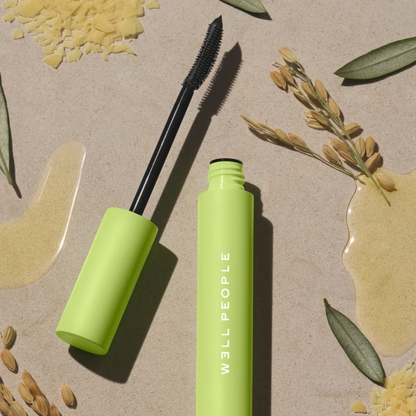 Well People Expressionist Curling Mascara Review