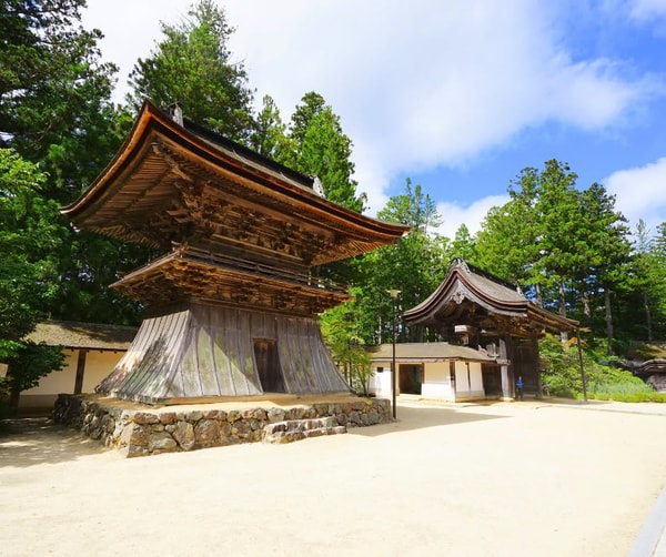 Wendy Wu Tours Review