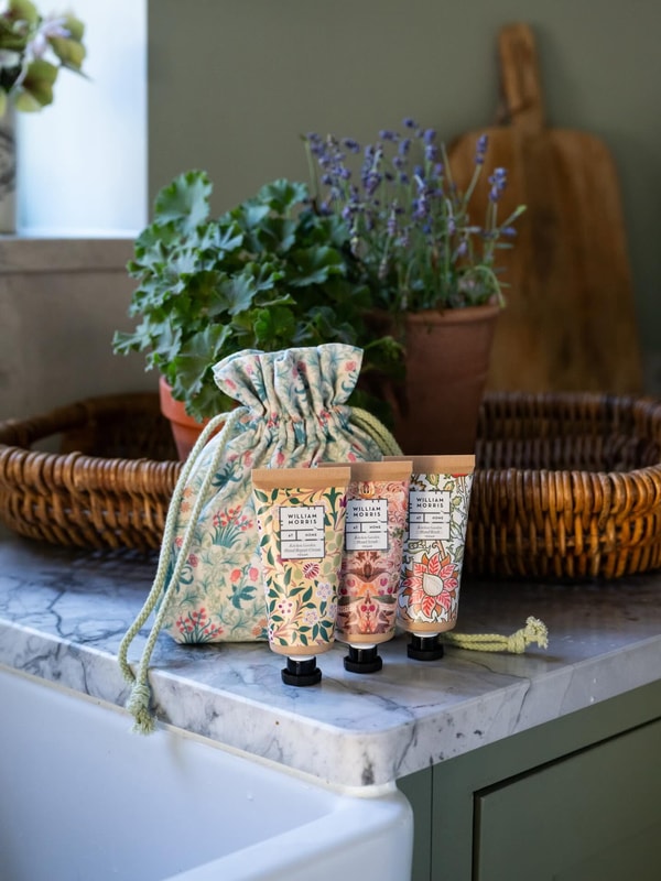 Overview of William Morris At Home