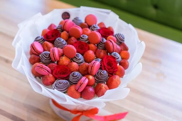 WOW Bouquet Manhattan Love Review