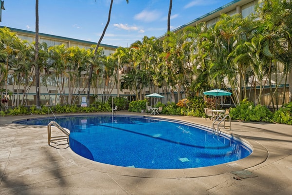 Wyndham Hotels & Resorts Airport Honolulu Hotel Review