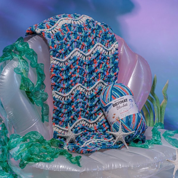 Yarnspirations Bernat Blanket Color of the Year Yarn Review