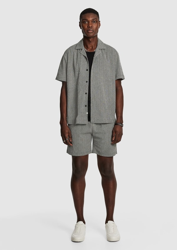 yd. Black Mitch Jersey Shirt Review
