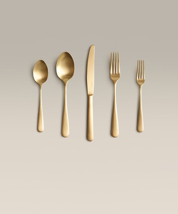 Year & Day Classic Four-Person Flatware Set Review