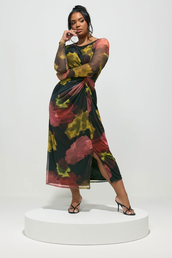 About Yours Clothing
