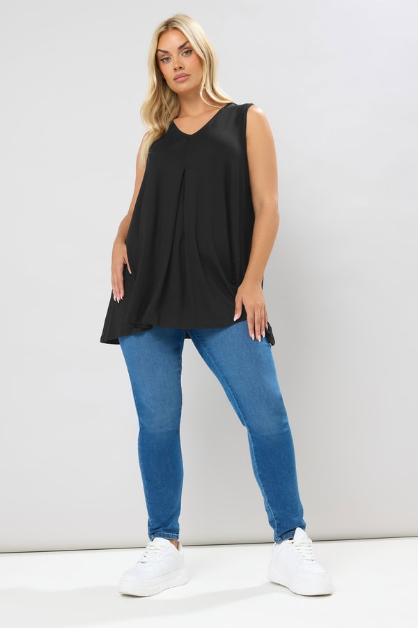 Yours Clothing Curve Black Swing Pleat Front Vest Top Review