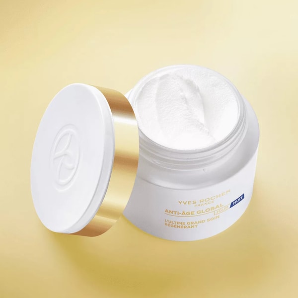 Yves Rocher Intenz&iacute;vna regeneračn&aacute; starostlivosť o pleť Recenzia