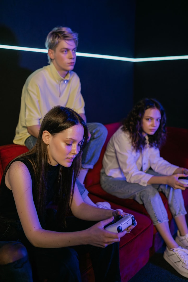 Customer Feedback for GamerSaloon