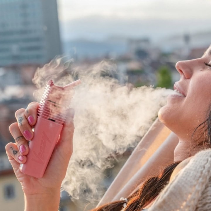 Is Headshop.com Legit?