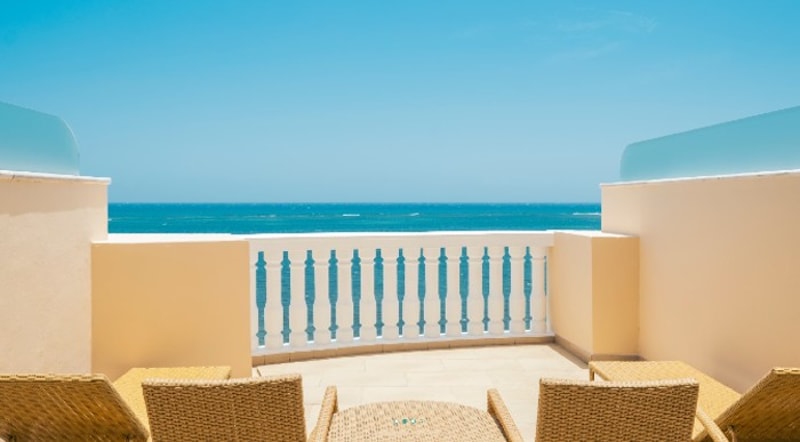 Junior Suite Ocean Front