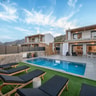 CV Villas